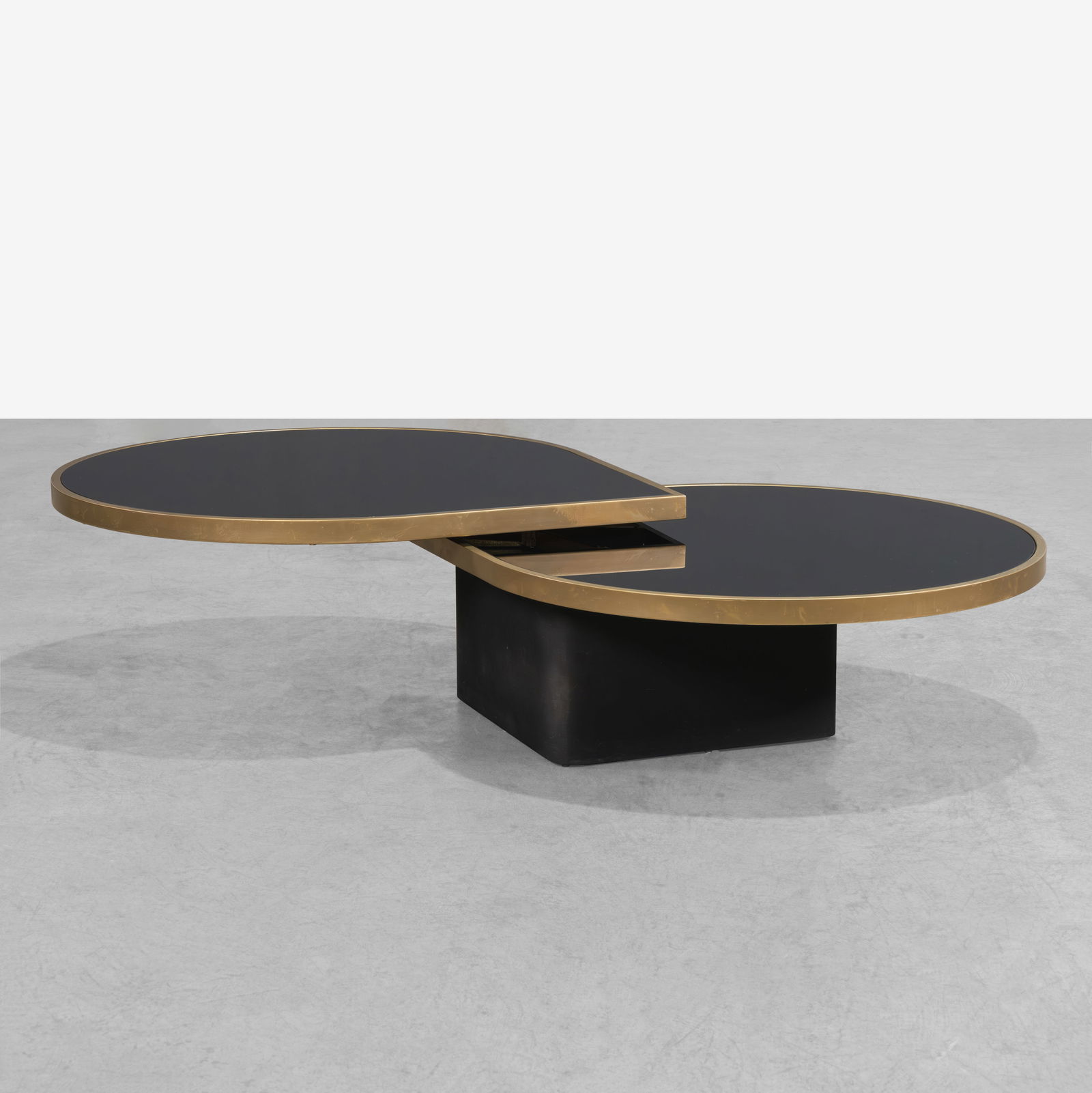DIA - Coffee Table (1 of 6)