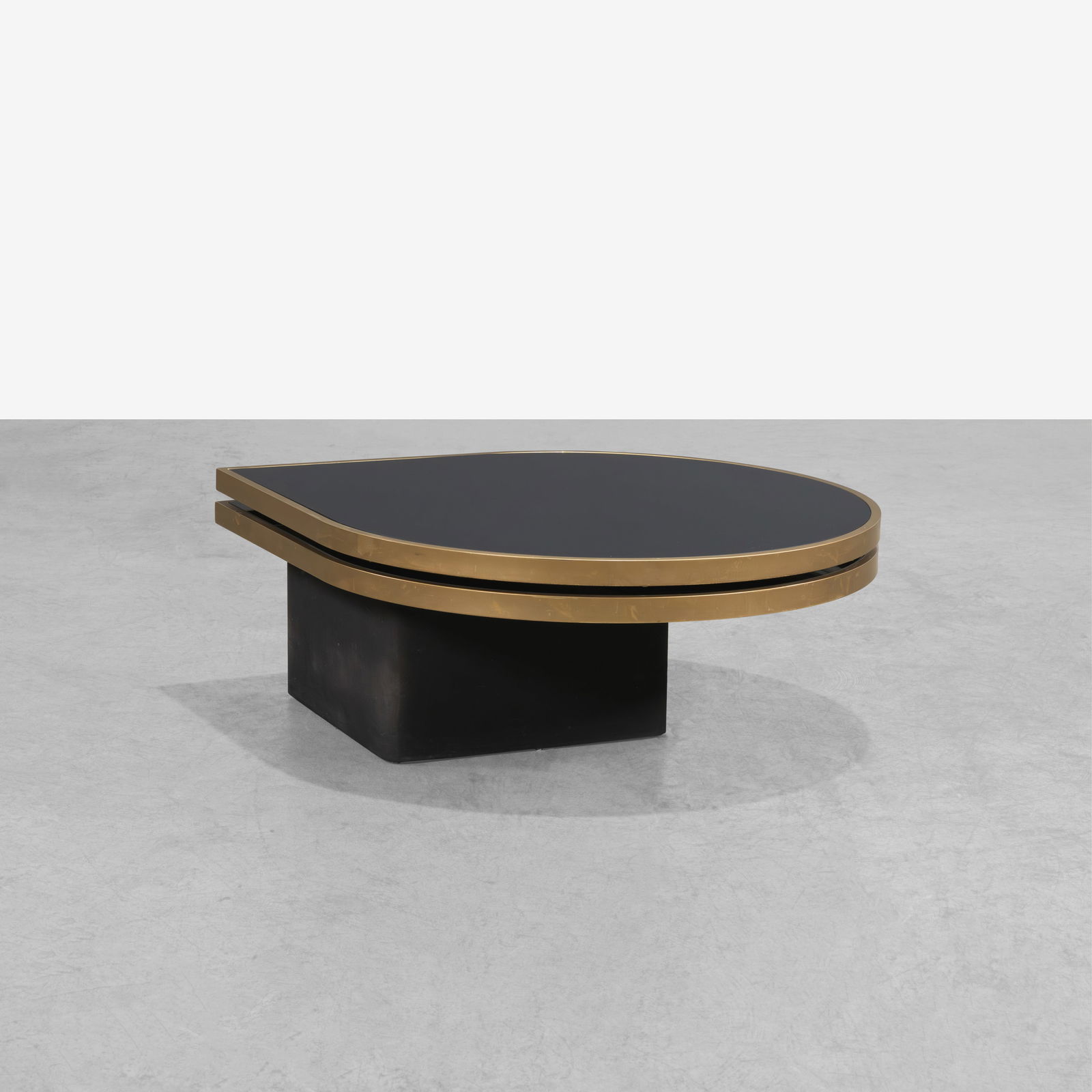 DIA - Coffee Table - 2