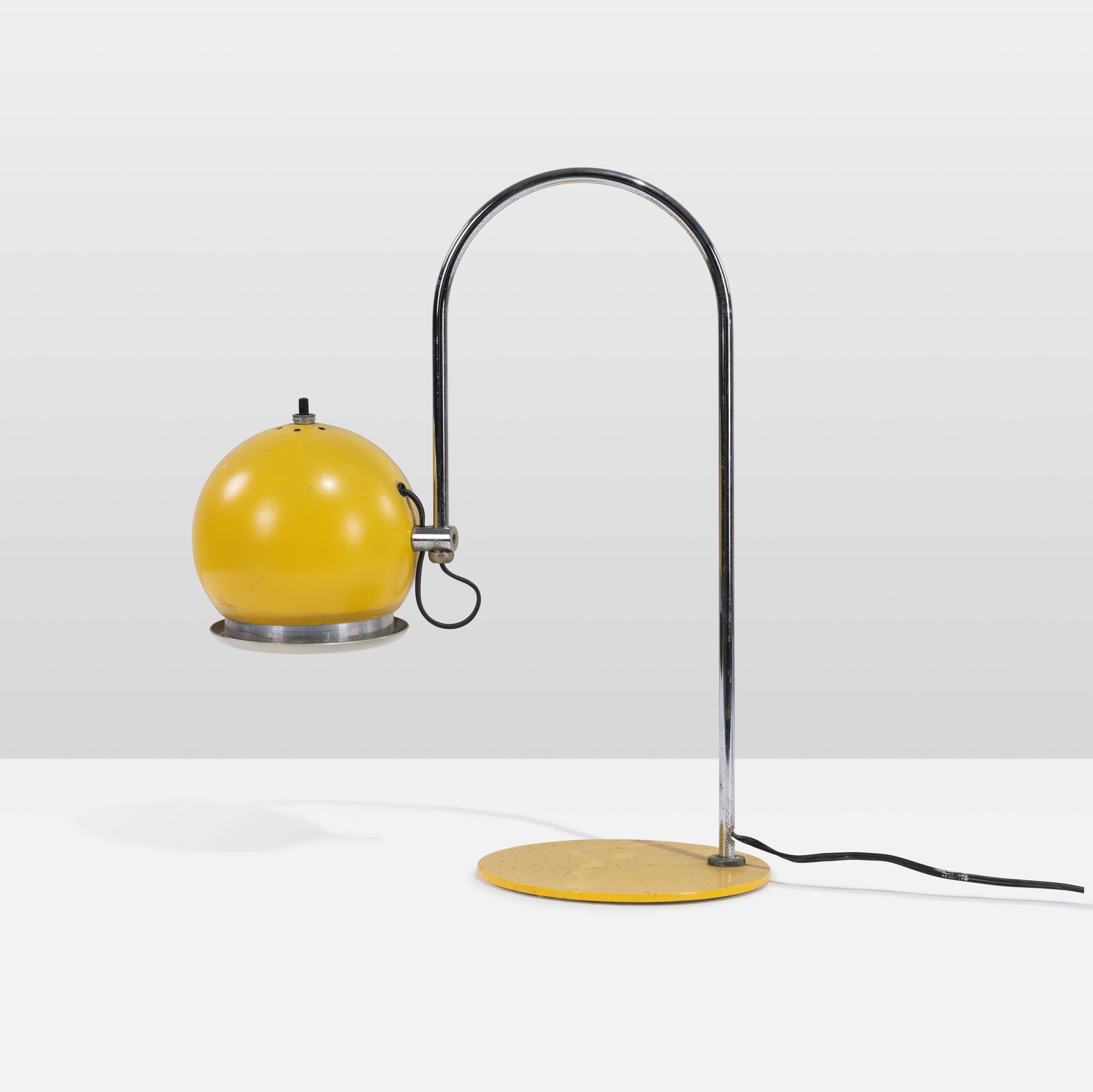 Eyeball Task Lamp: A vintage 'eyeball' task lamp attributed to Robert Sonneman. All measurements are in inches. Height x Width x Depth