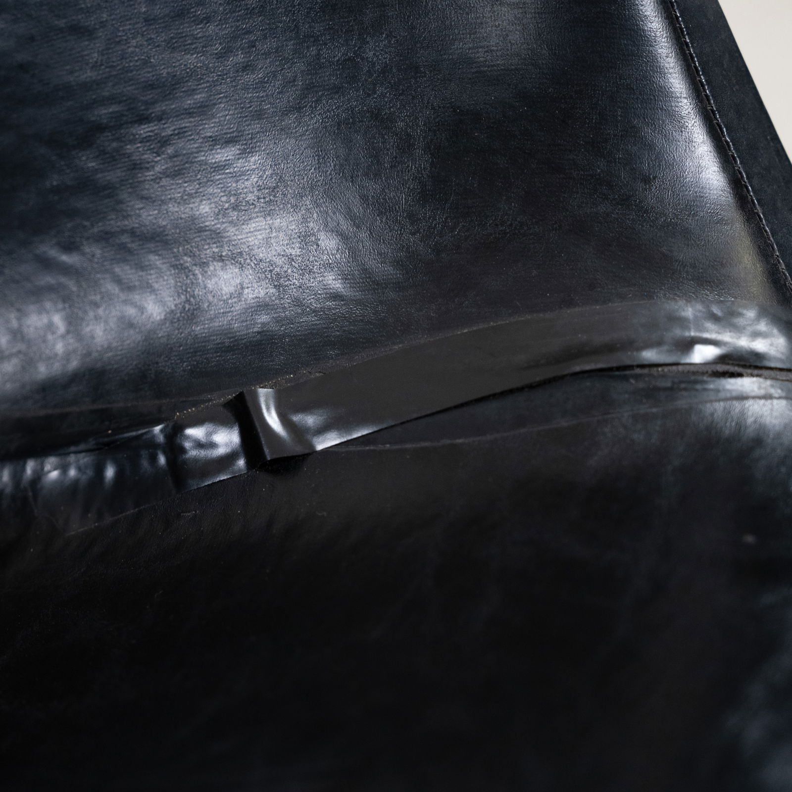 Charles & Ray Eames - Armchairs - 7