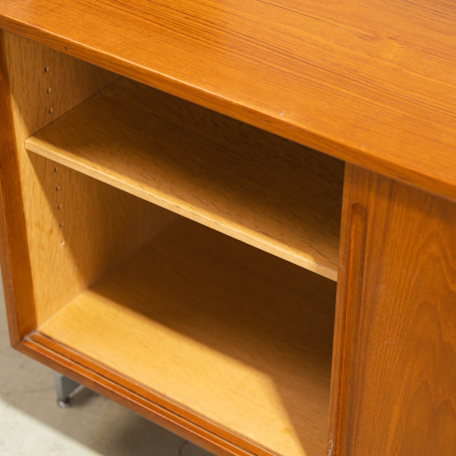 Hans Wegner - Wall Unit - 9