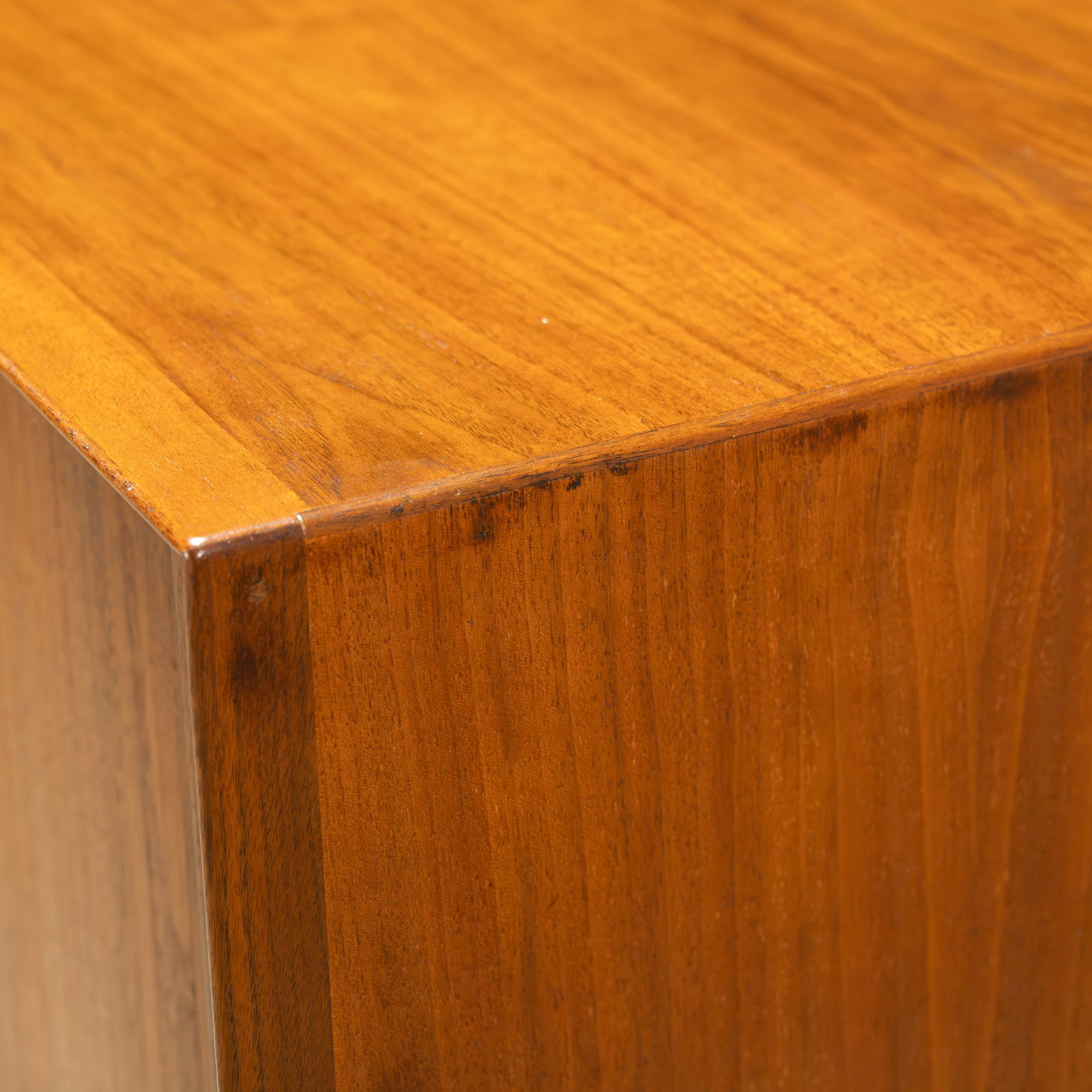 Arne Vodder - High Chest - 11