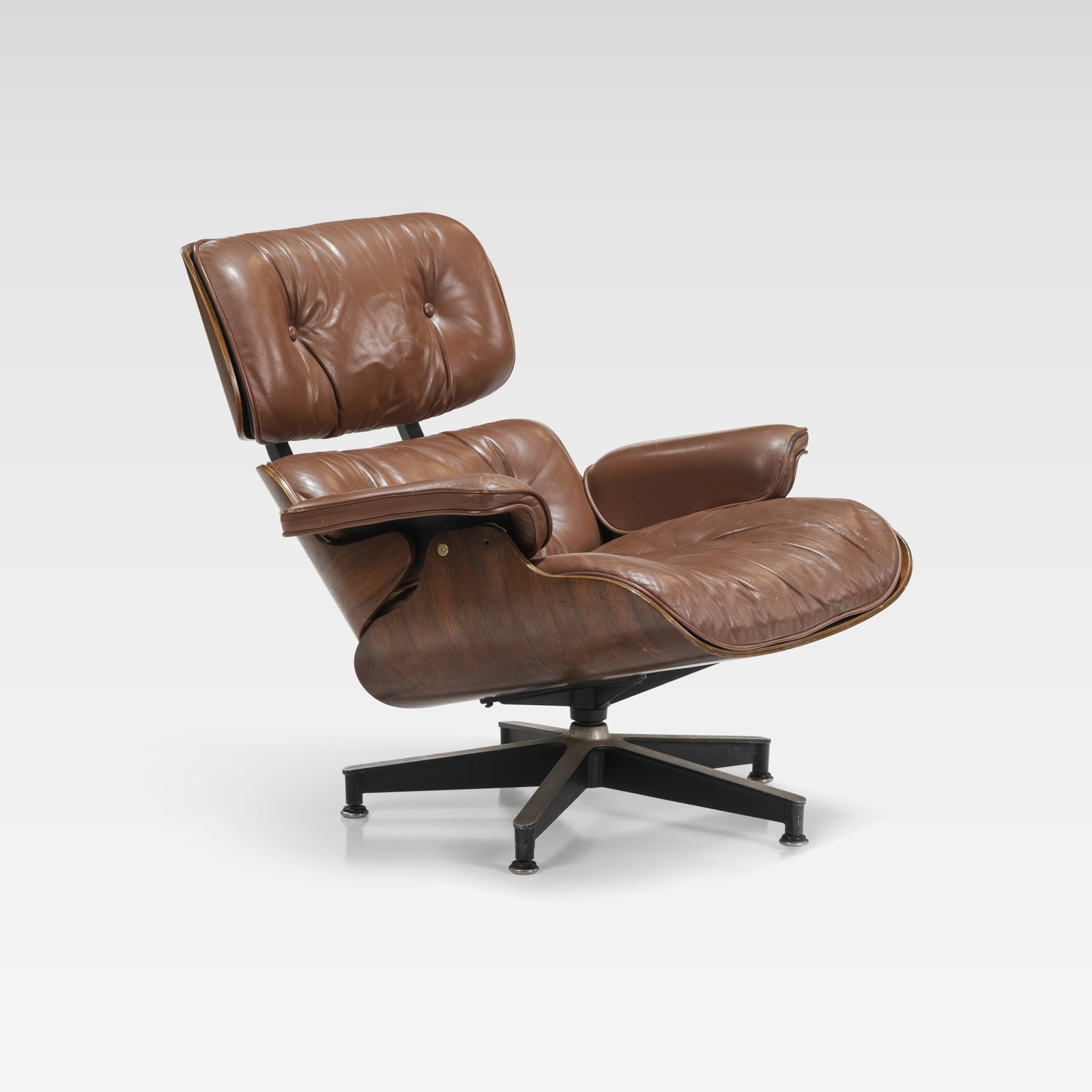 Charles & Ray Eames - Lounge Chair (1 of 16)