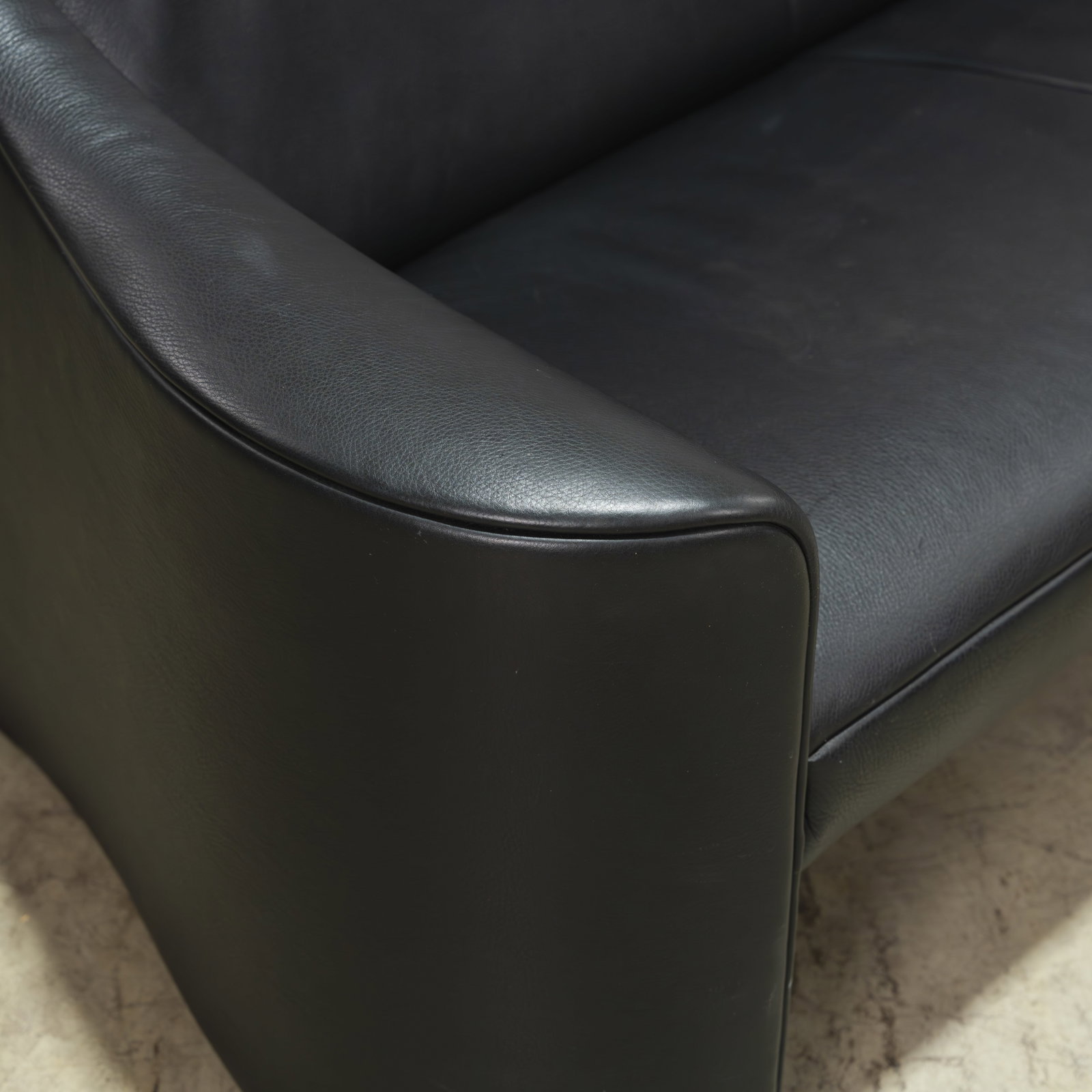 Matteo Grassi - Leather Sofa - 2