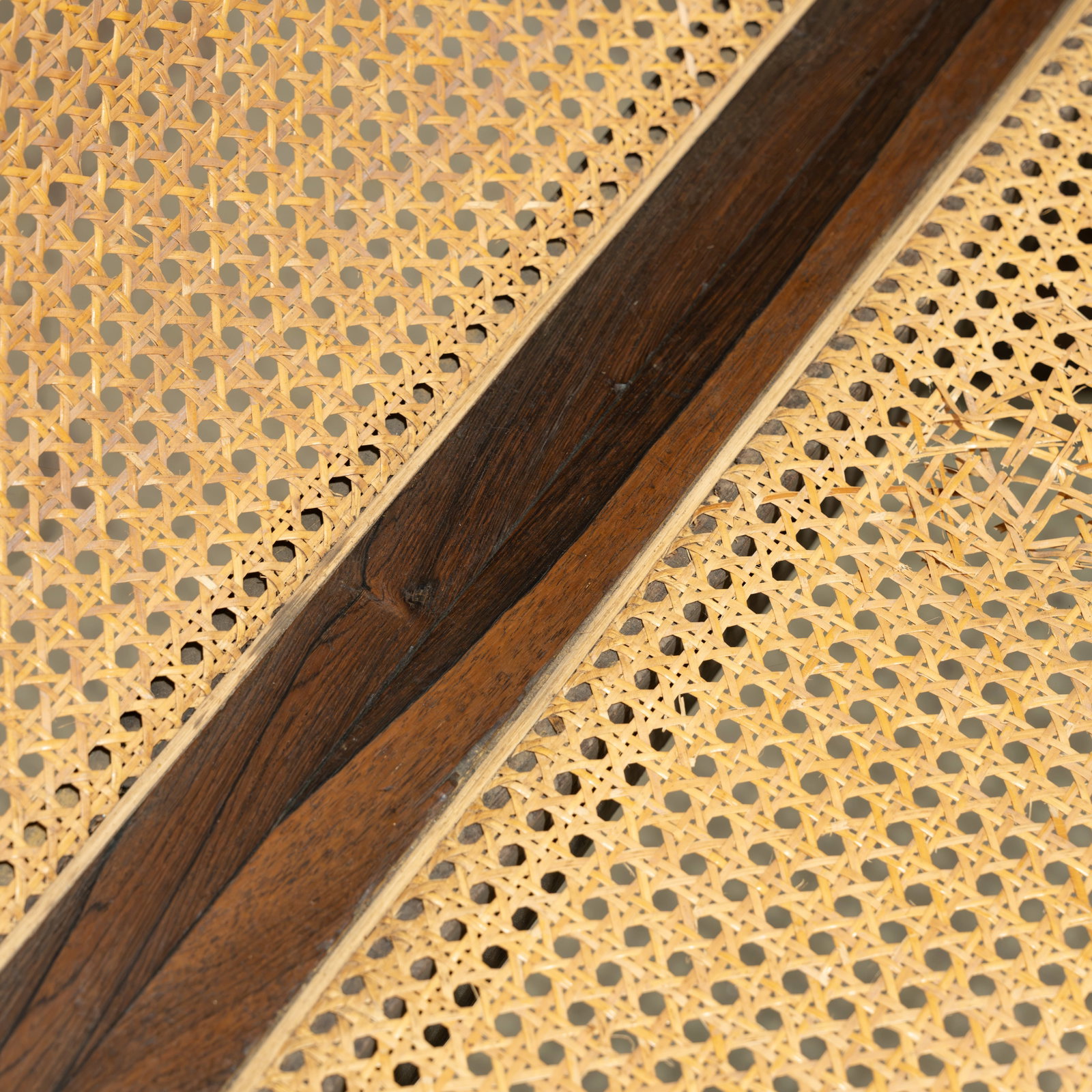 Anglo-Indian Settee - 12