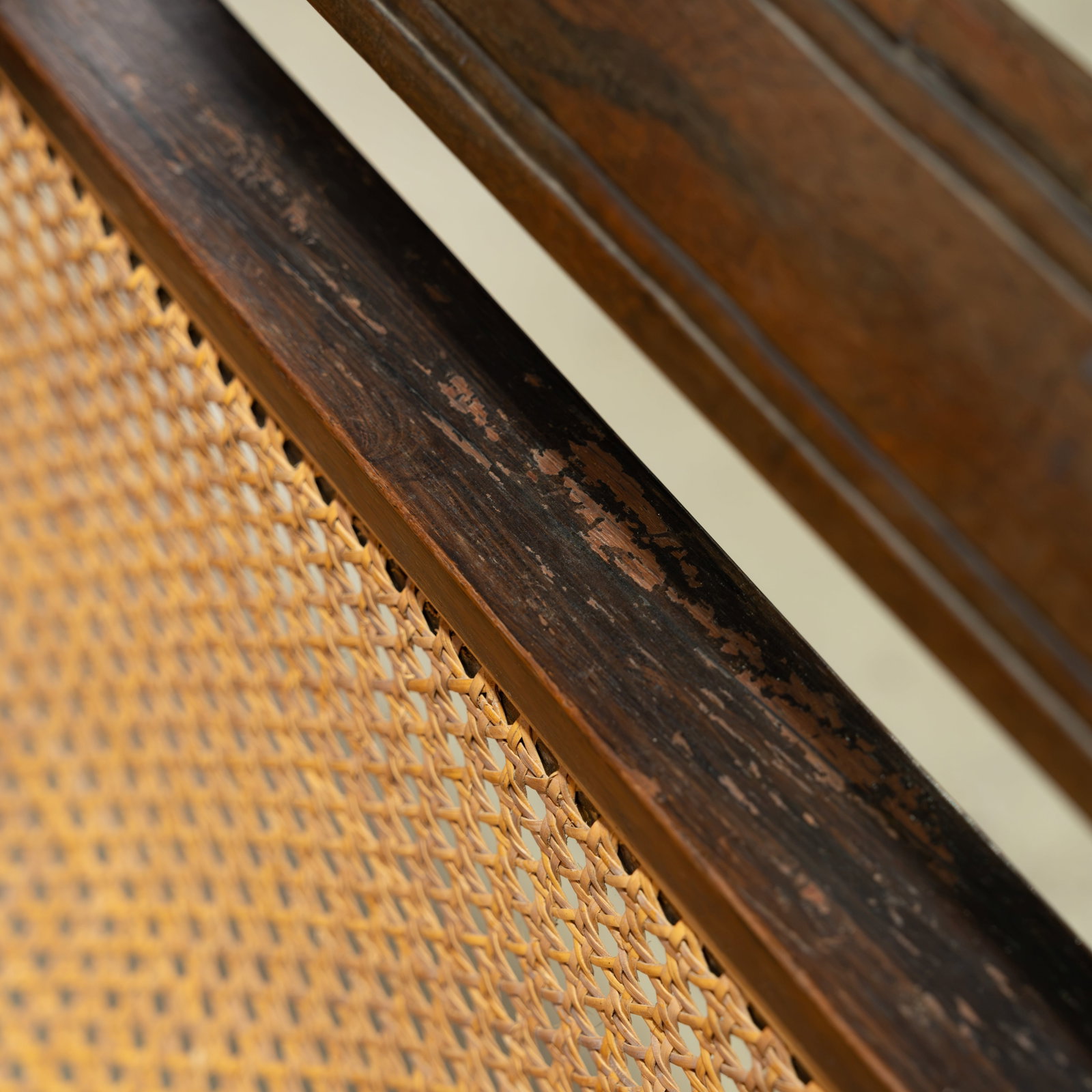Anglo-Indian Settee - 6