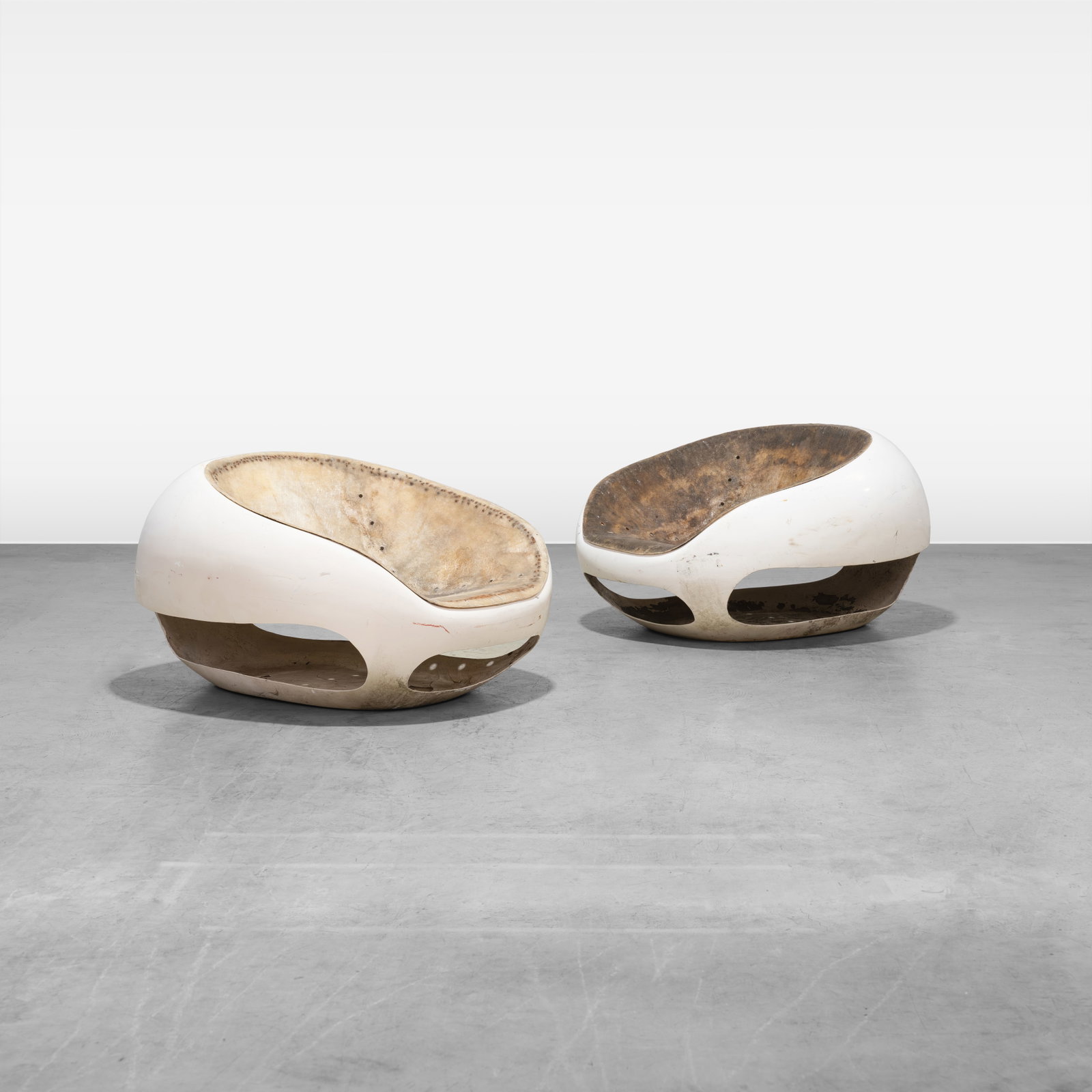 Mario Sabot - Pod Chairs: A pair of vintage plastic and fiberglass 'Pod' chairs by Mario Sabot. All measurements are in inches. Height x Width x Depth