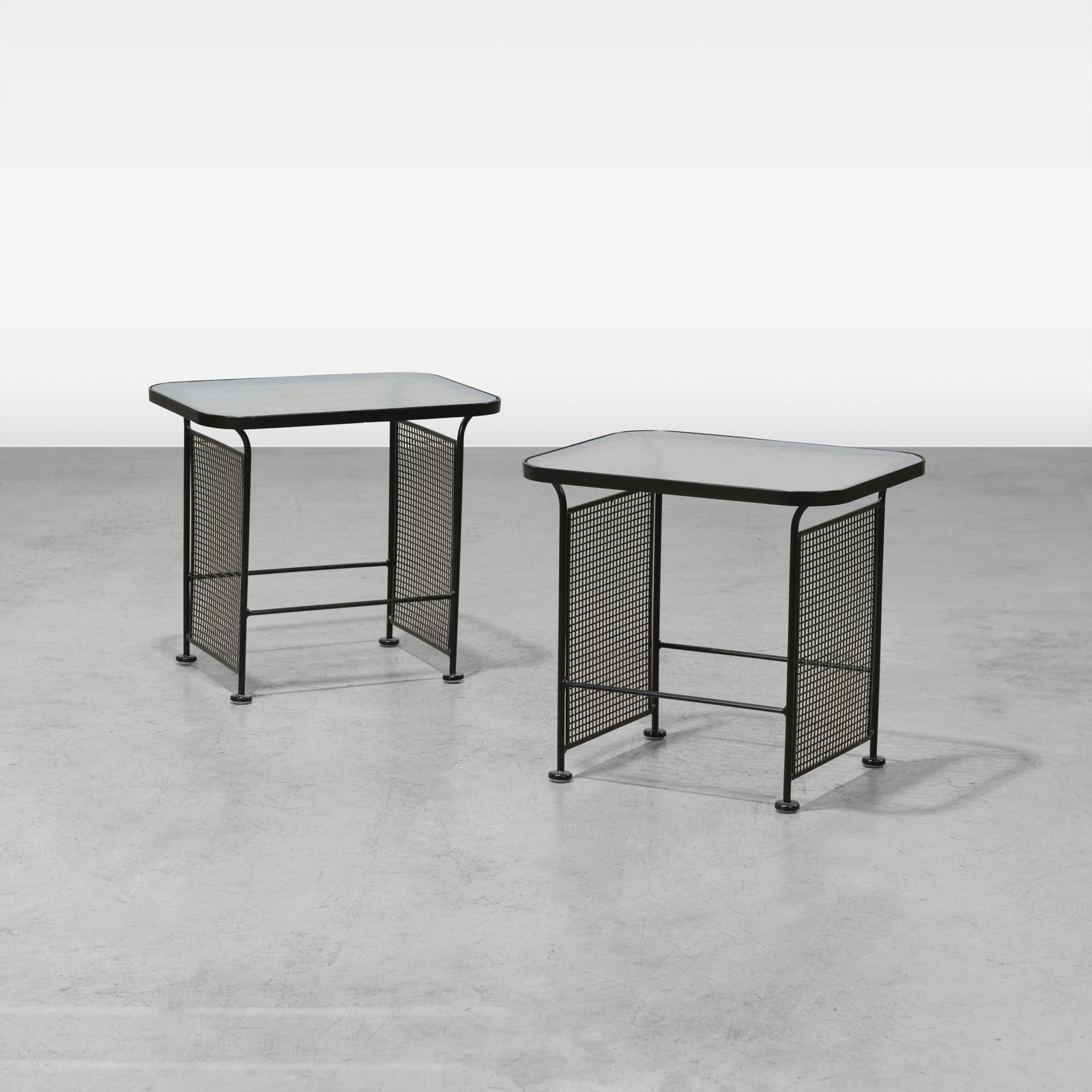 Woodard - Side Tables: A pair of vintage patio tables by Woodard. All measurements are in inches. Height x Width x Depth