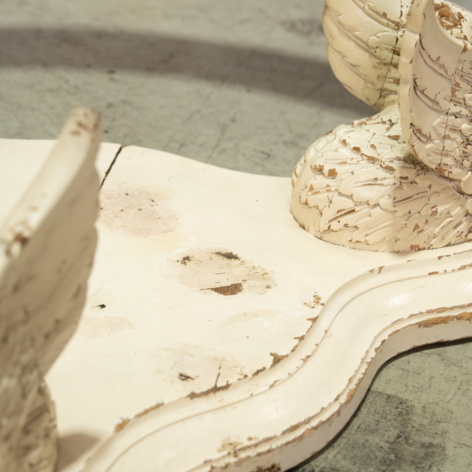 Swan Coffee Table - 4