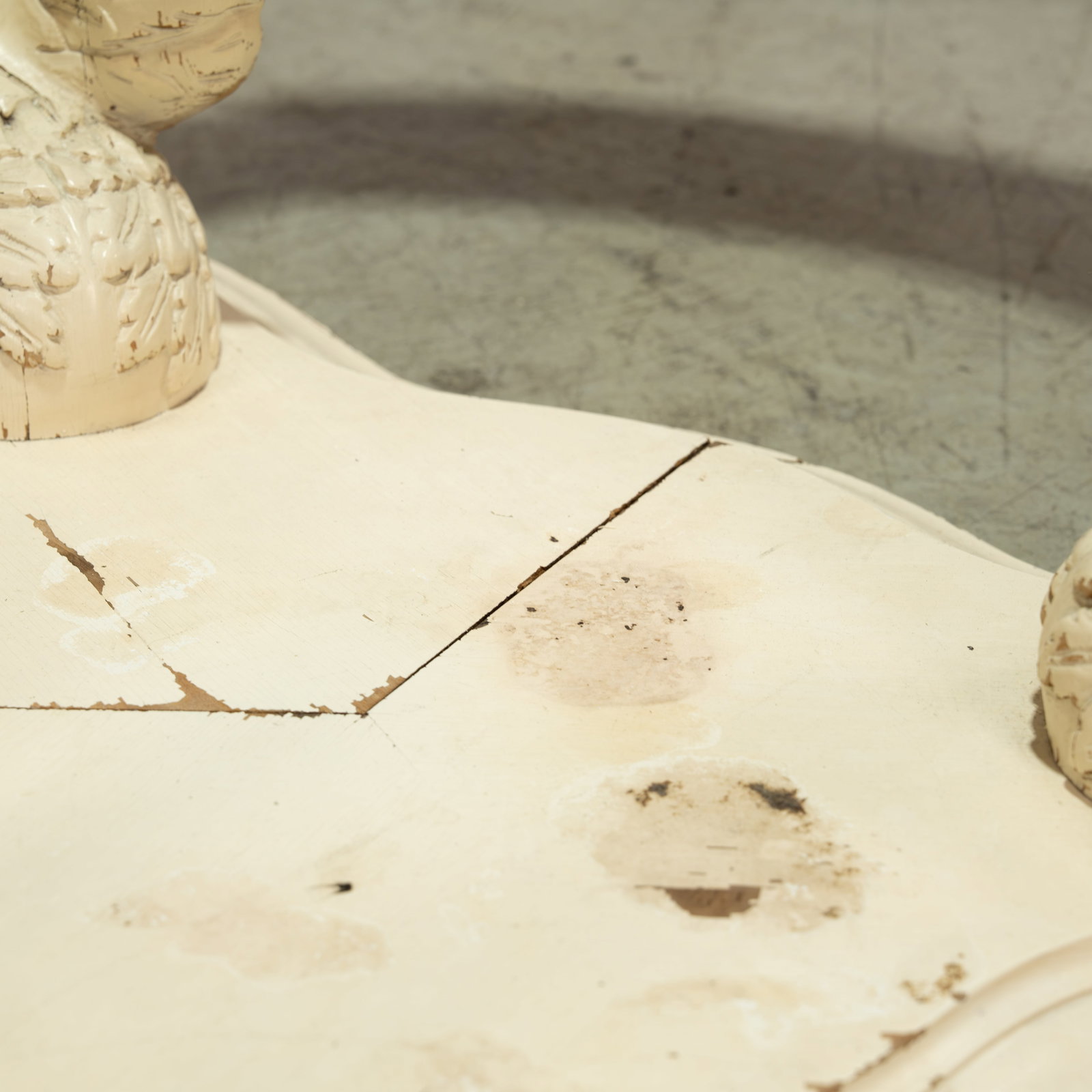 Swan Coffee Table - 6