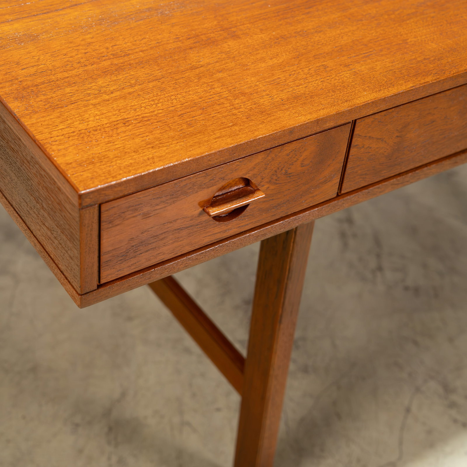 Jens Quistgaard - Desk - 6