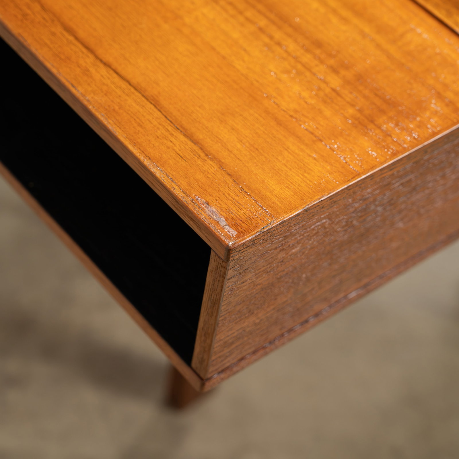 Jens Quistgaard - Desk - 9