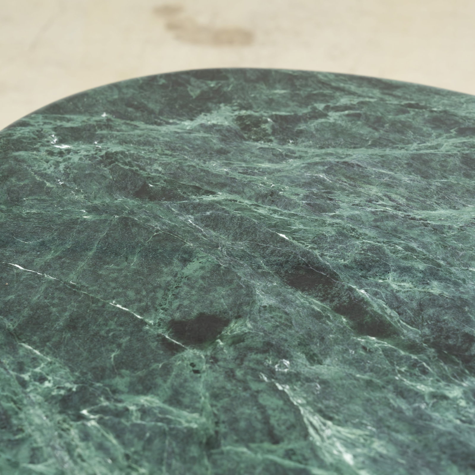 Charles & Ray Eames - Marble Table - 4