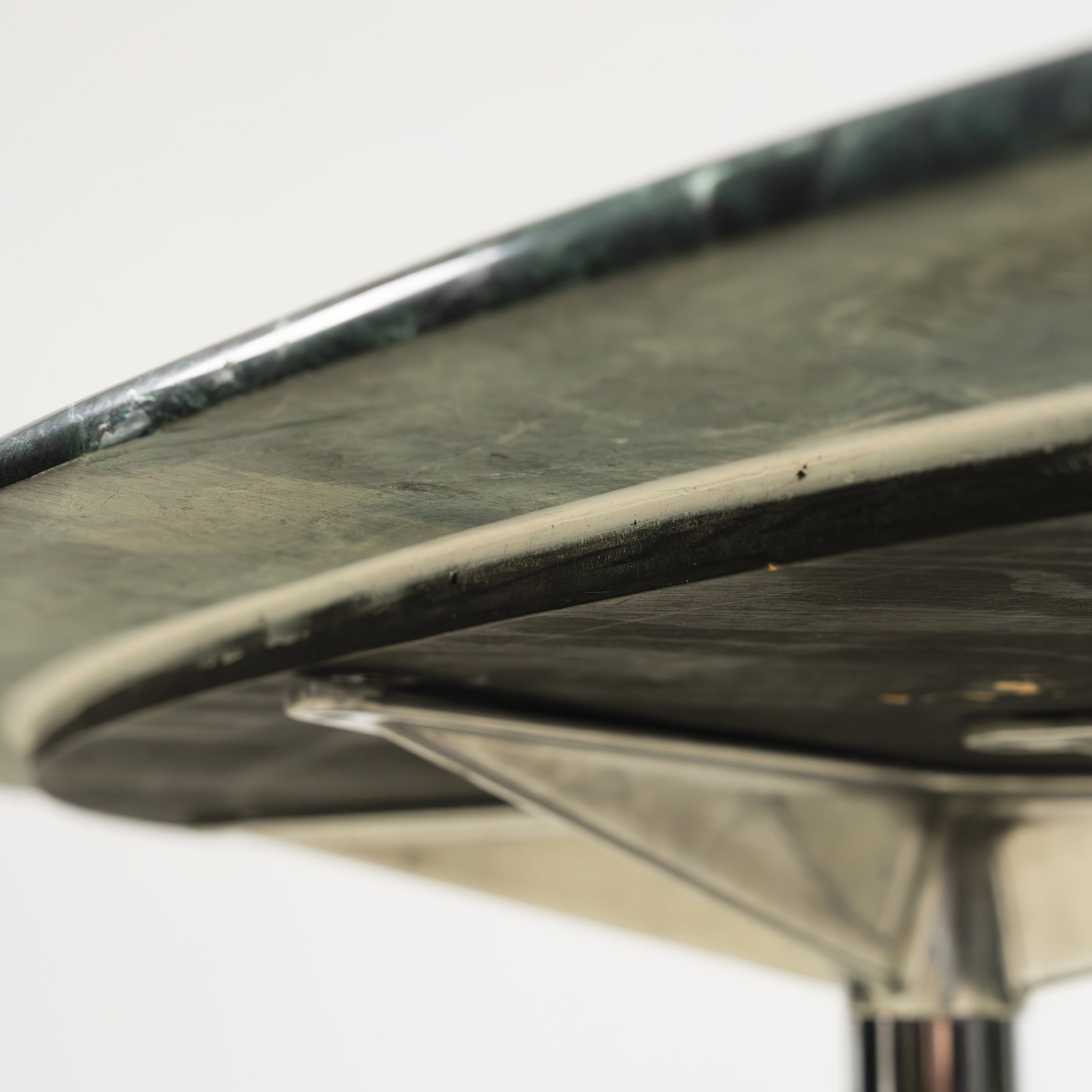 Charles & Ray Eames - Marble Table - 6