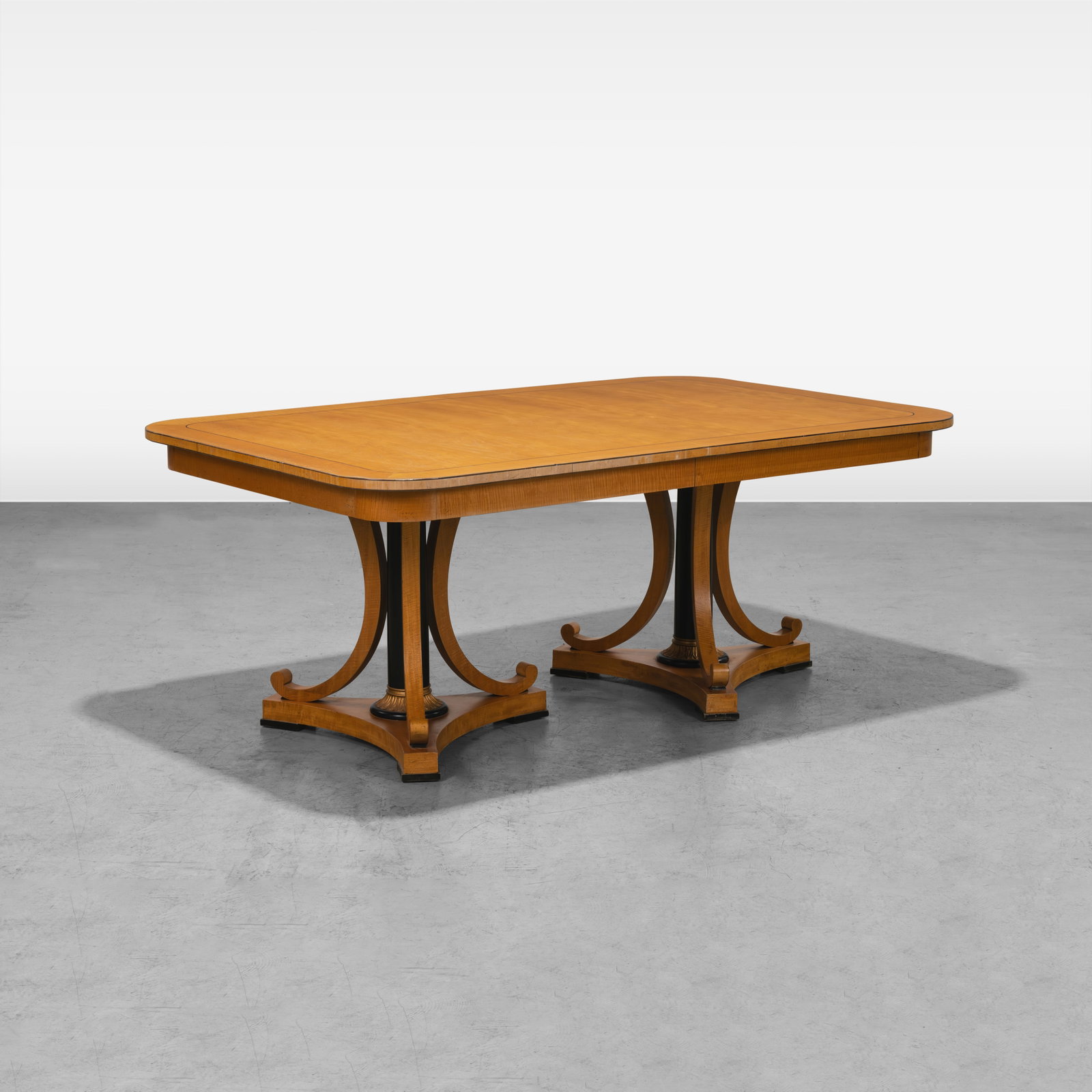 Baker - Dining Table (1 of 11)