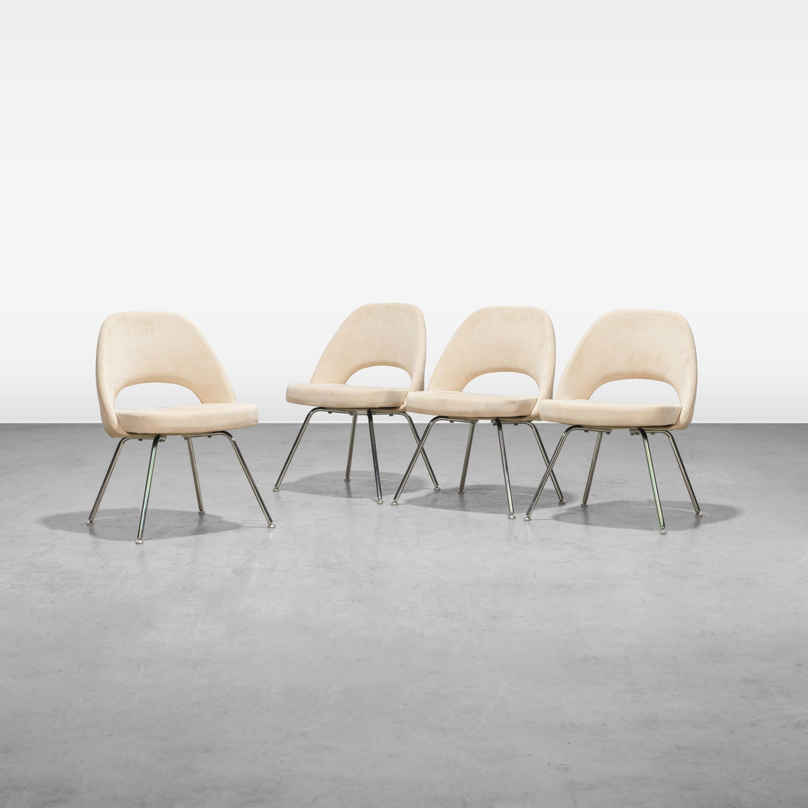 Eero Saarinen - Dining Chairs (1 of 4)