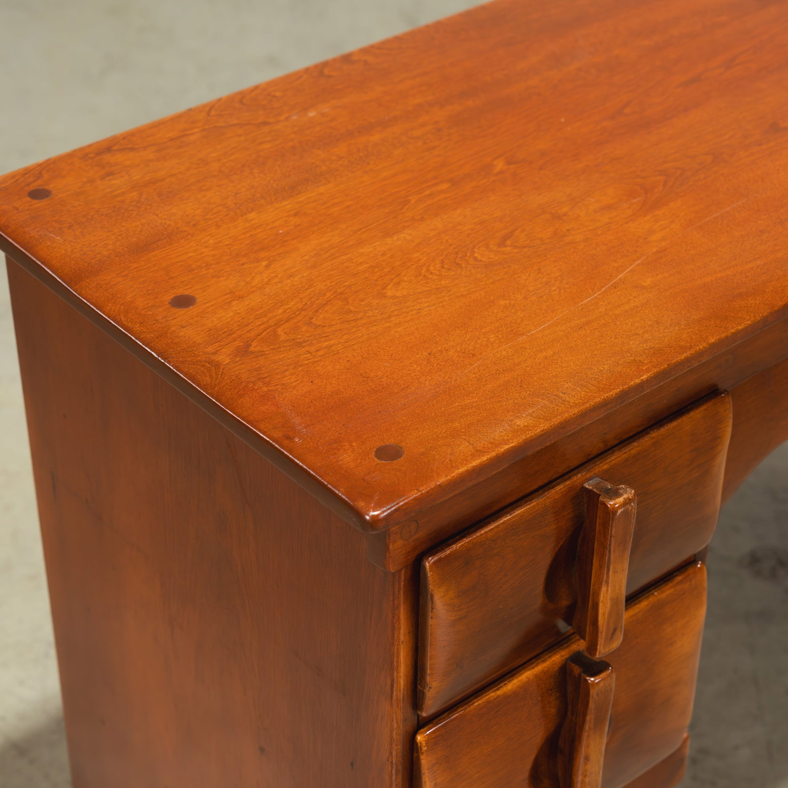 Herman Devries - Desk - 2