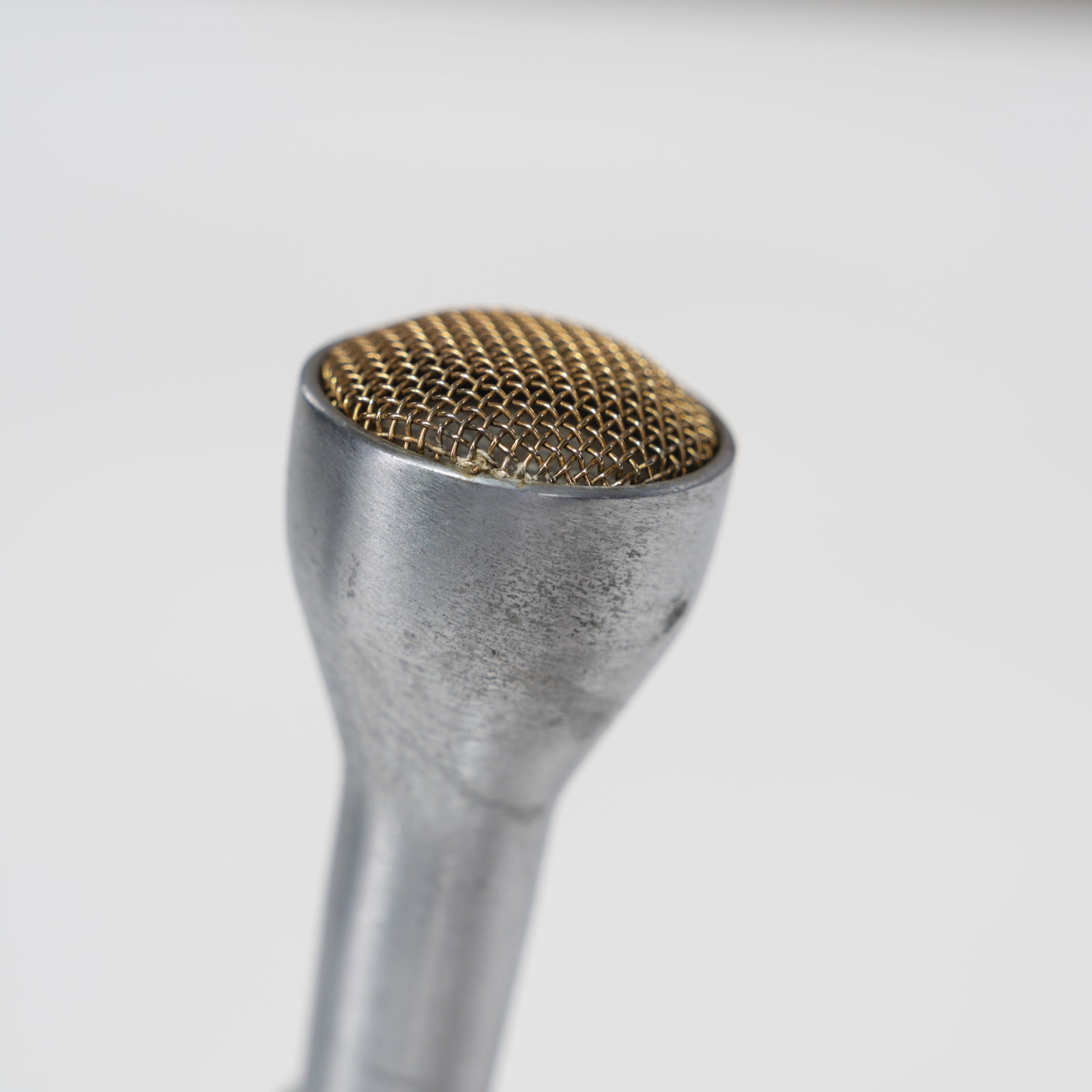 Tabletop Microphone - 6