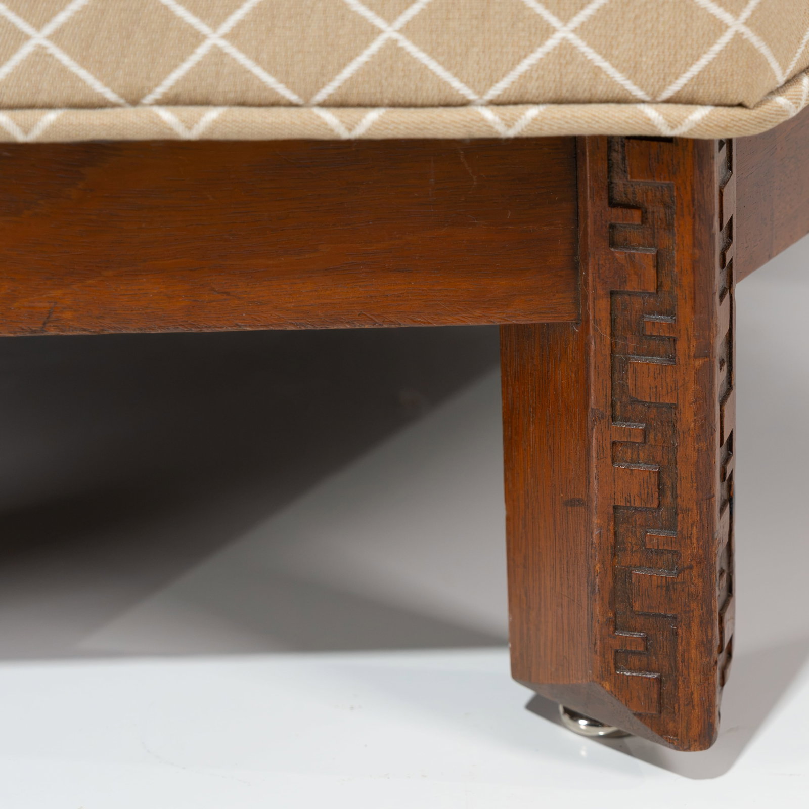Frank Lloyd Wright - Ottoman - 2