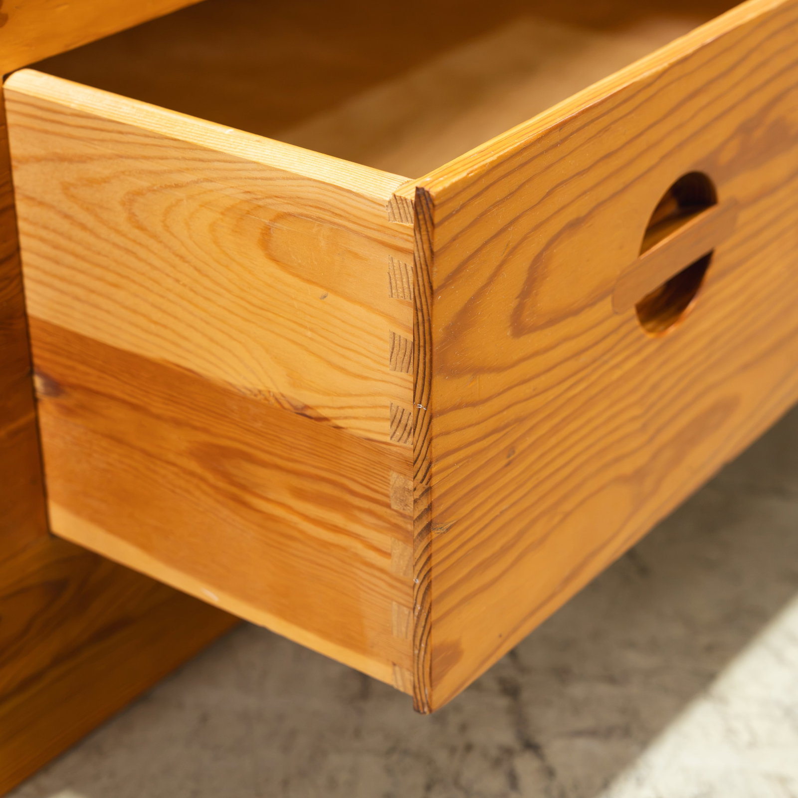 Rud Thygesen - Daybed - 3