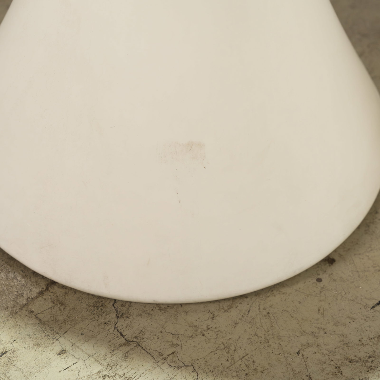 Hollen - Plastic Chairs - 10