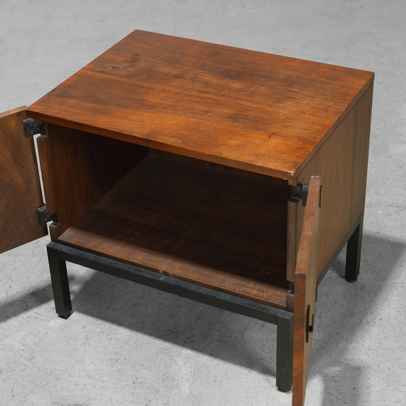 Milo Baughman - End Tables - 2