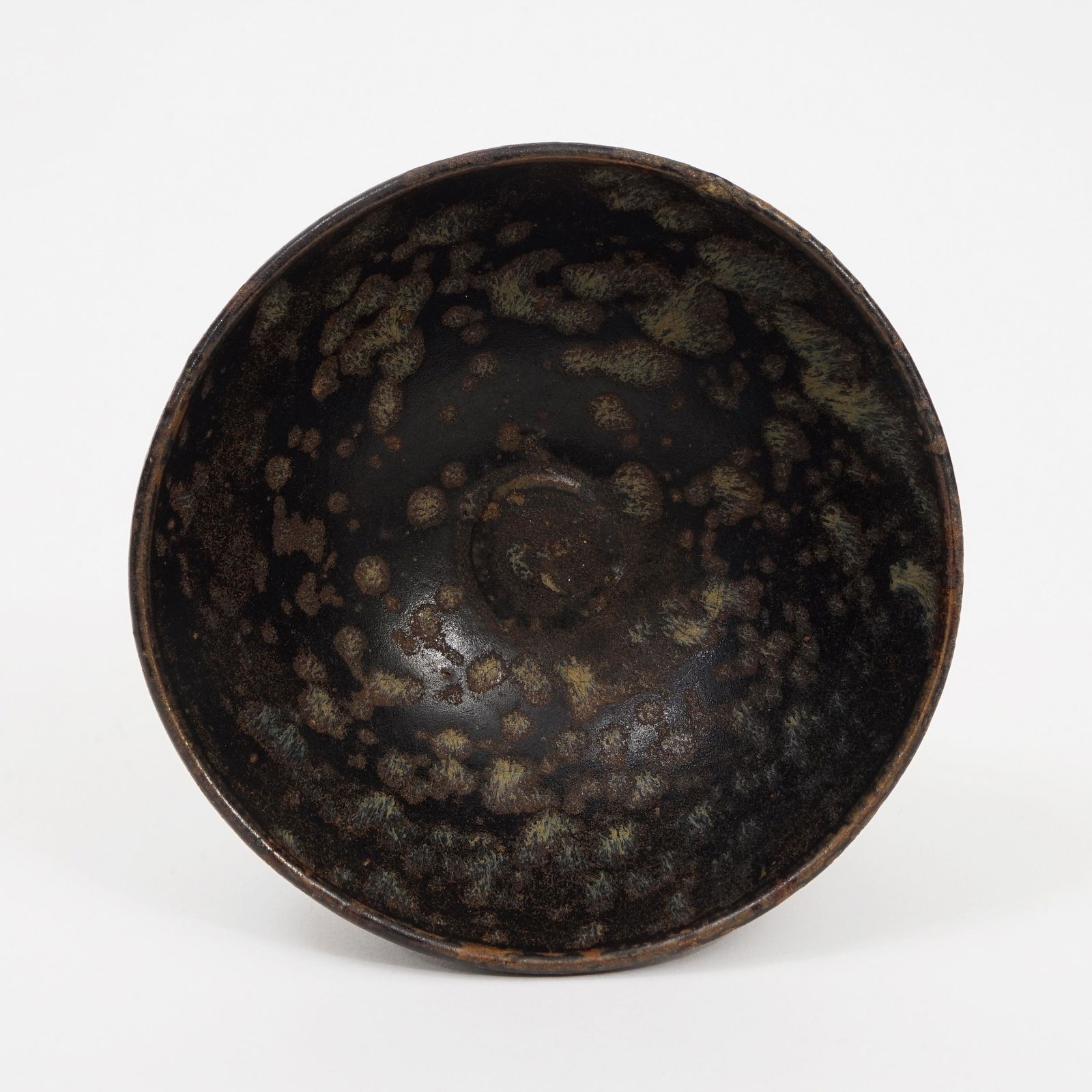 A piece of Jizhou kiln sprinkled tea cup (1 of 5)