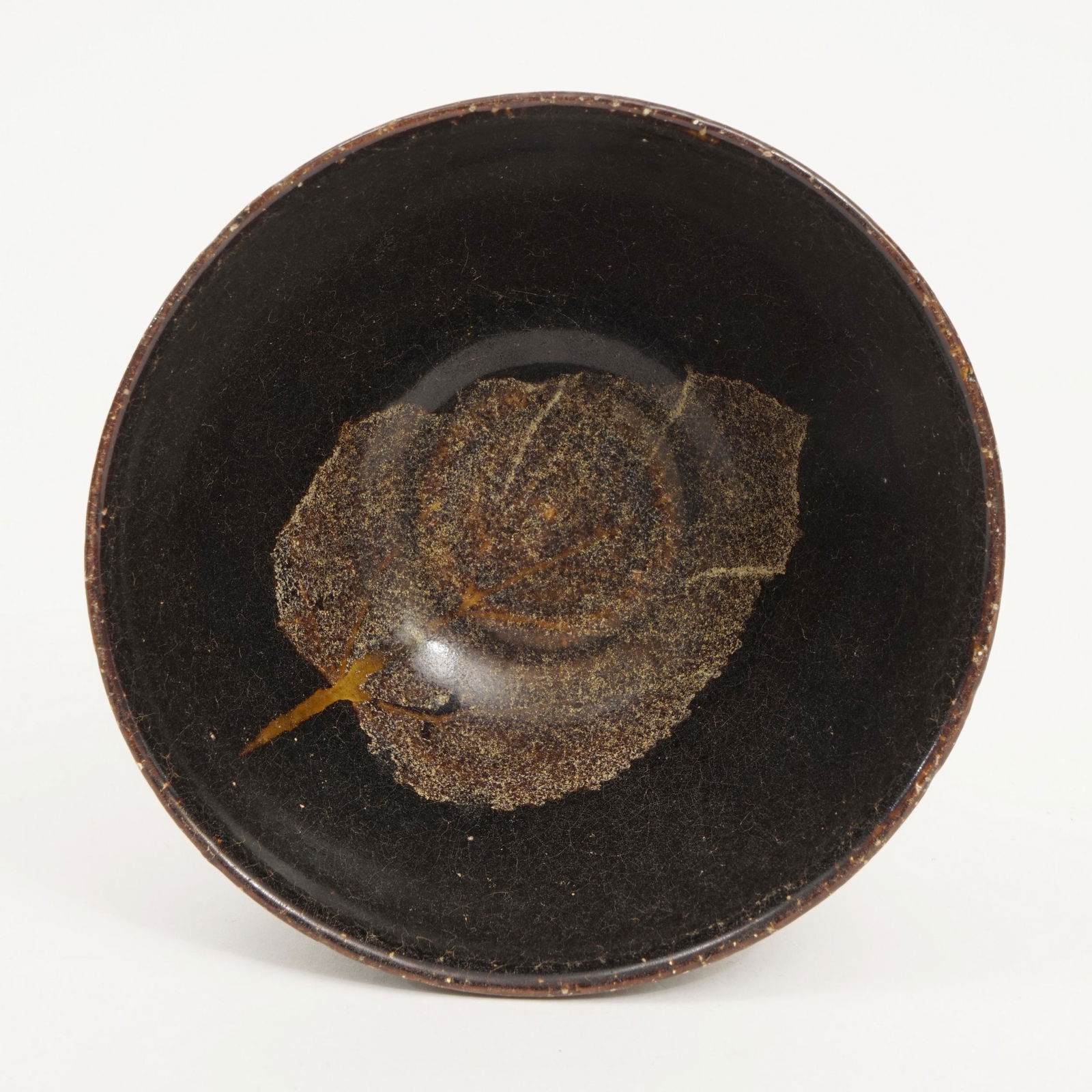 A Piece of Jizhou Kiln Bowl with Leaf Pattern, Song (1 of 4)