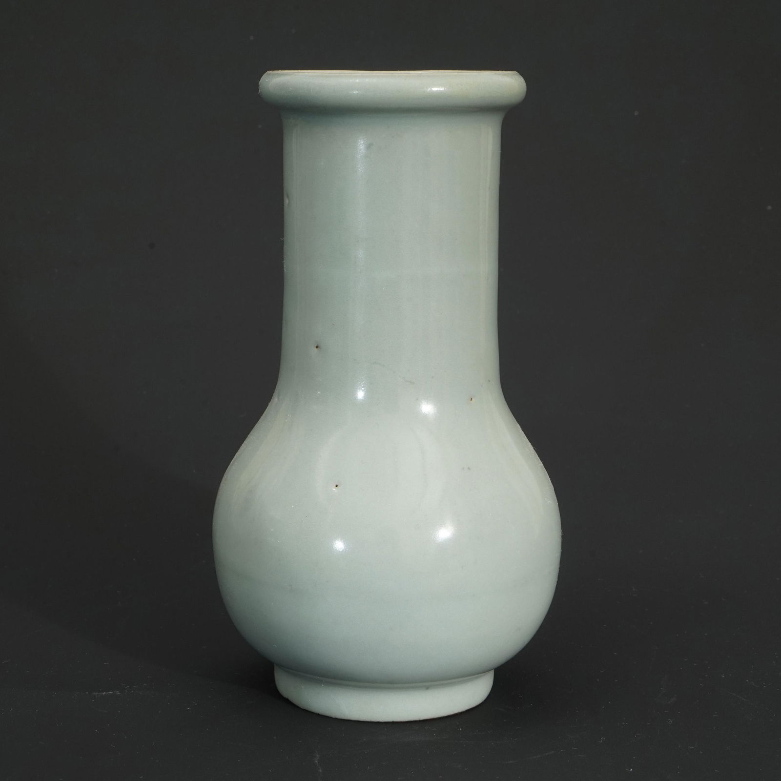 A LONGQUAN KILN BOTTLE (1 of 4)