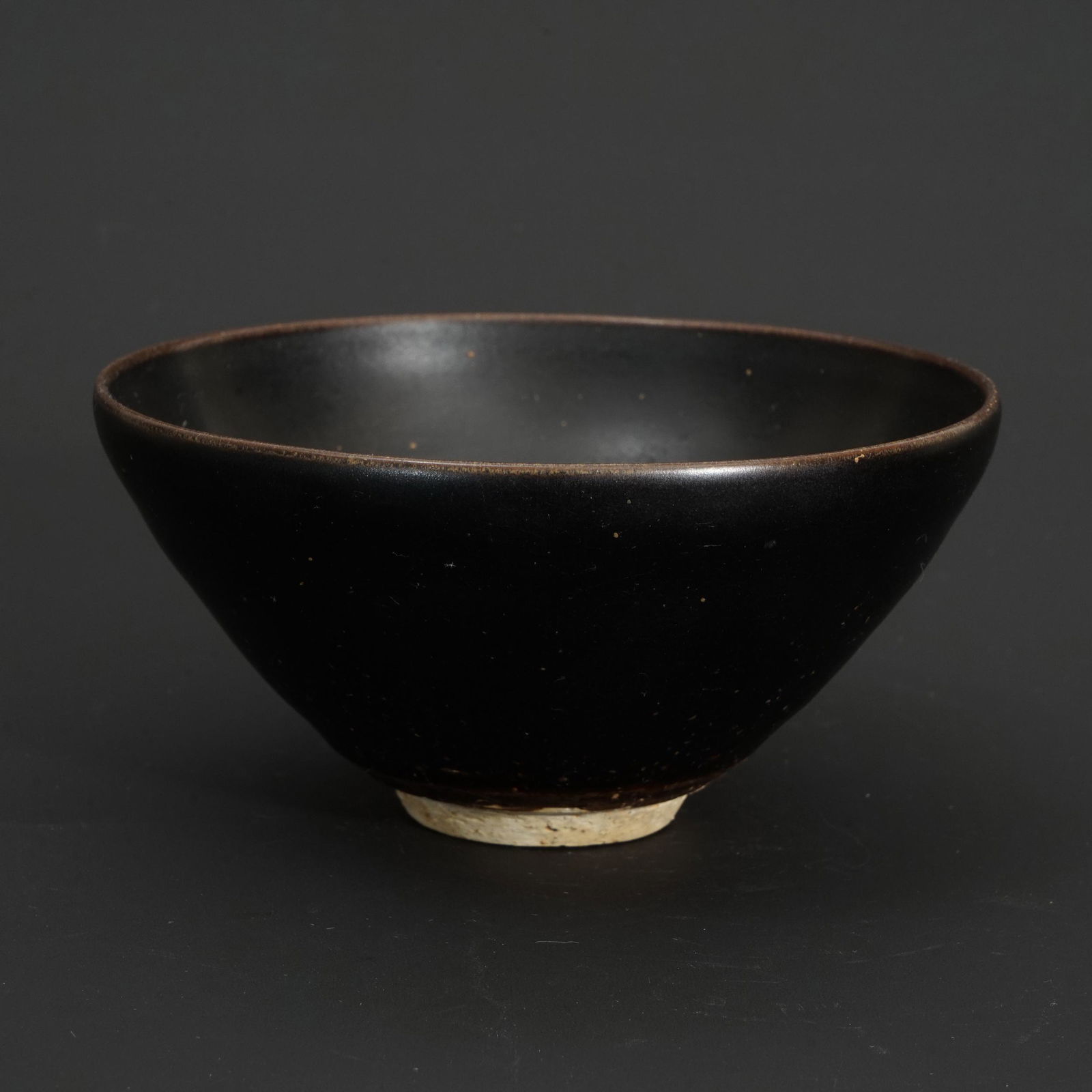 A BLACK GLAZE CUP FROM JIZHOU KILN (1 of 4)