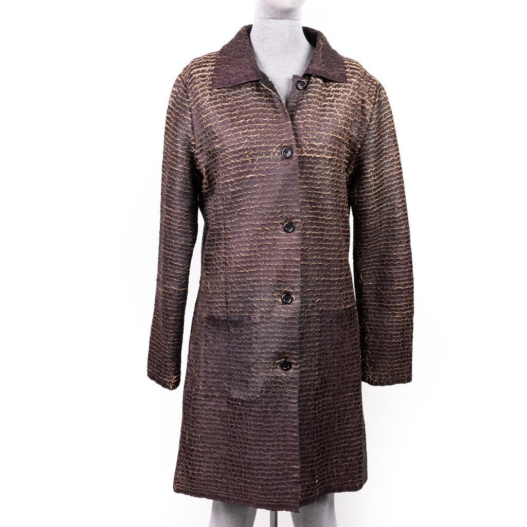 Issey Miyake style reversible cardigan brown: Issey Miyake style reversible cardigan waffle texture brown 2 front pockets 5 button closure one size fits all