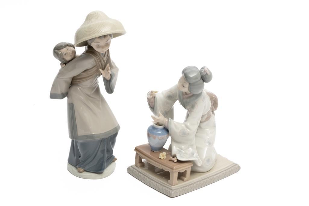 Lot of two Lladro Porcelain Sculptures of Asian Women (1 of 12)
