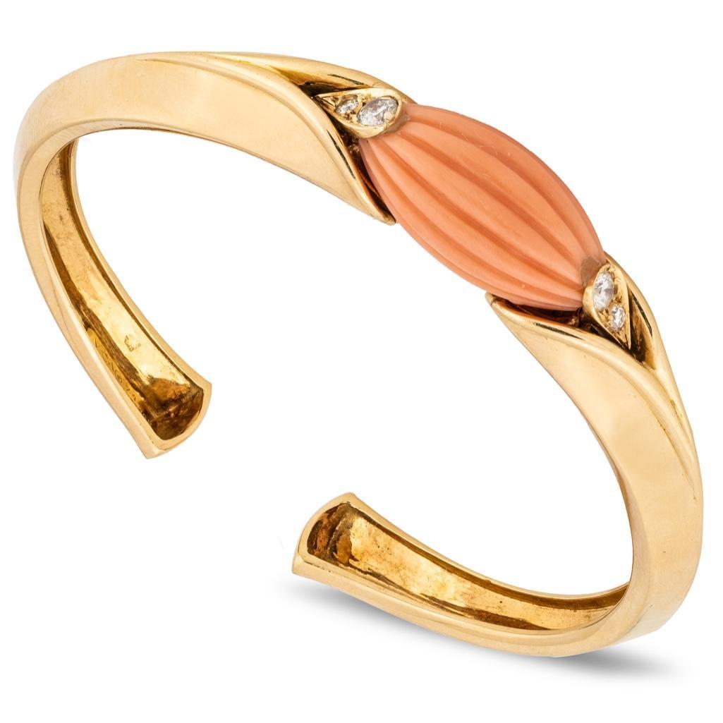 Van Cleef and Arpels Coral & 18K Bracelet W/Diamonds (1 of 10)