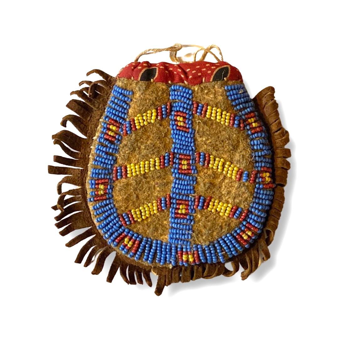 Antique Native American Soiux Beaded Leather Tobacco Pouch (1 of 7)