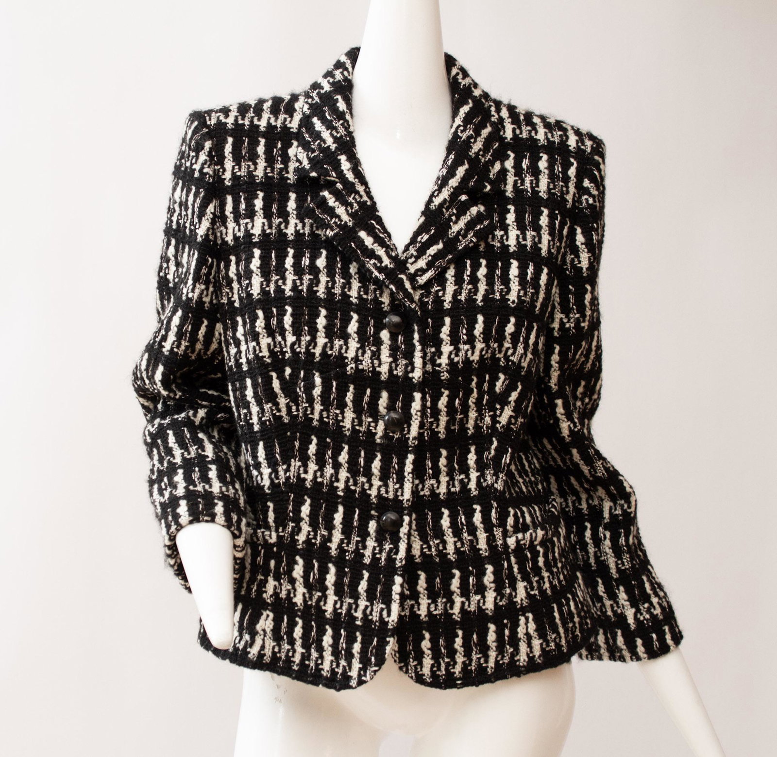 Valentino designer black and white houndstooth blazer jacket wool blend : Size 12 (1 of 12)