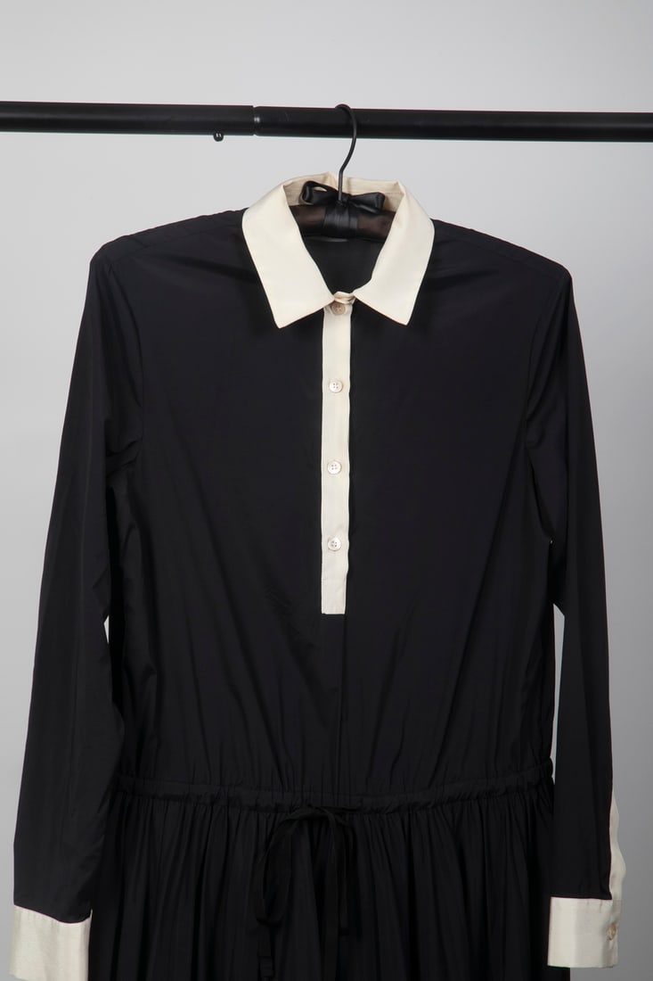 Valentino Red Black and Shite Dress with Draw String (1 of 6)