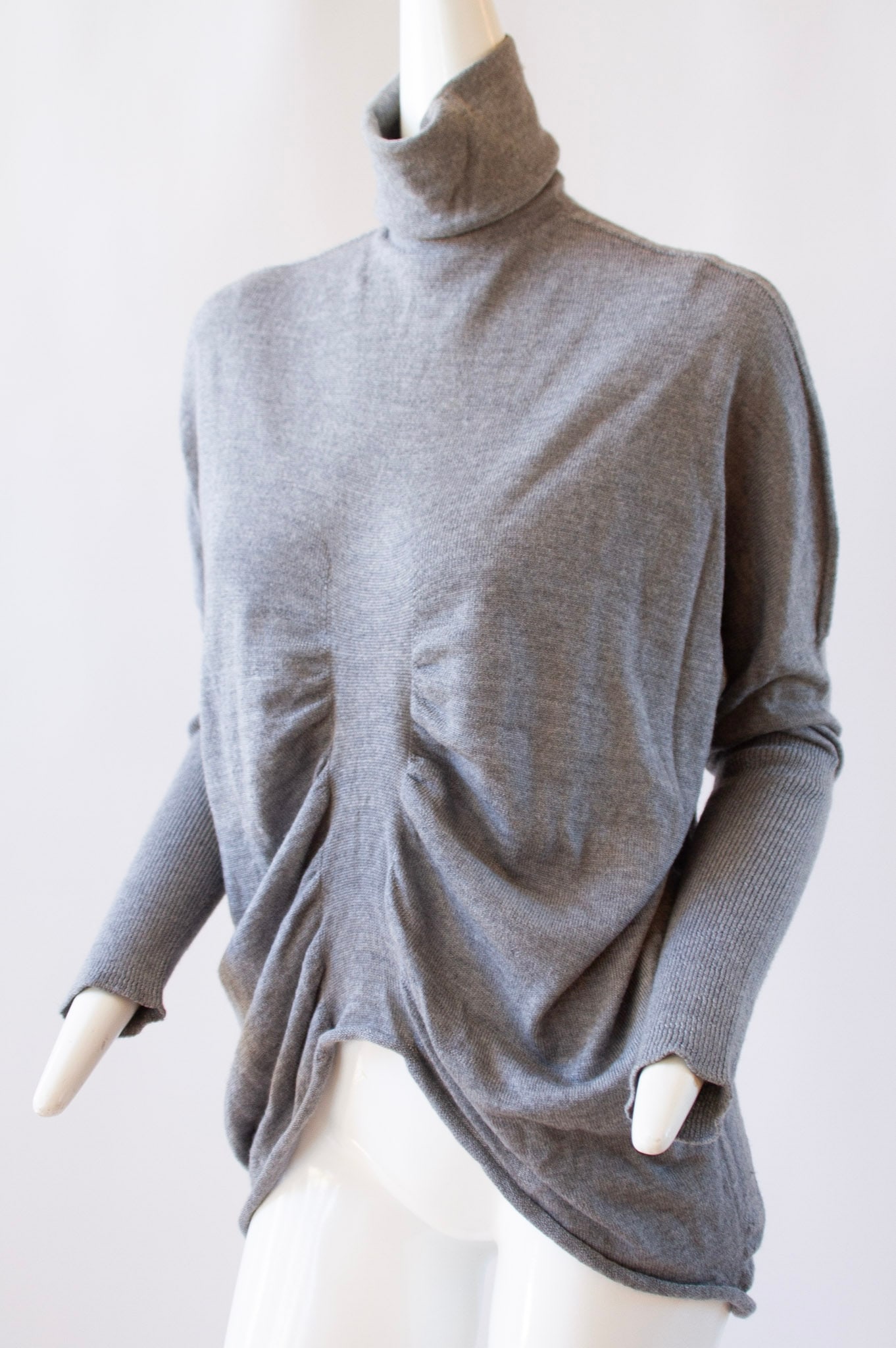 Manila Grace 100% Merino Wool Turtleneck (1 of 4)
