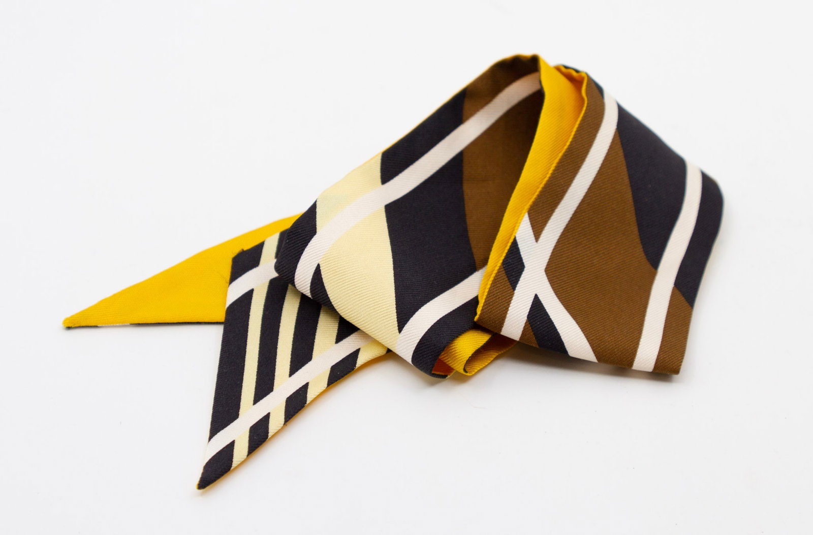 Fendi 100% Silk Bandeau: Fendi 100% Silk Bandeau 33" x 2" SHIPPING: Collective Hudson does NOT offer in-house shipping or quotes. Please refer to shipping policy or terms for a list of third party shippers. Purchase