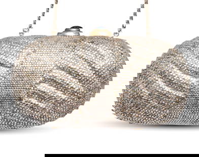 Judith Leiber Swarovski Crystal Clutch Handbag, 20th Century with Gold Accents: Judith Leiber Swarovski Crystal Clutch Handbag, 20th Century with Gold AccentsDazzling Judith Leiber clutch handbag, meticulously adorned with shimmering Swarovski crystals. This 20th-century masterpi