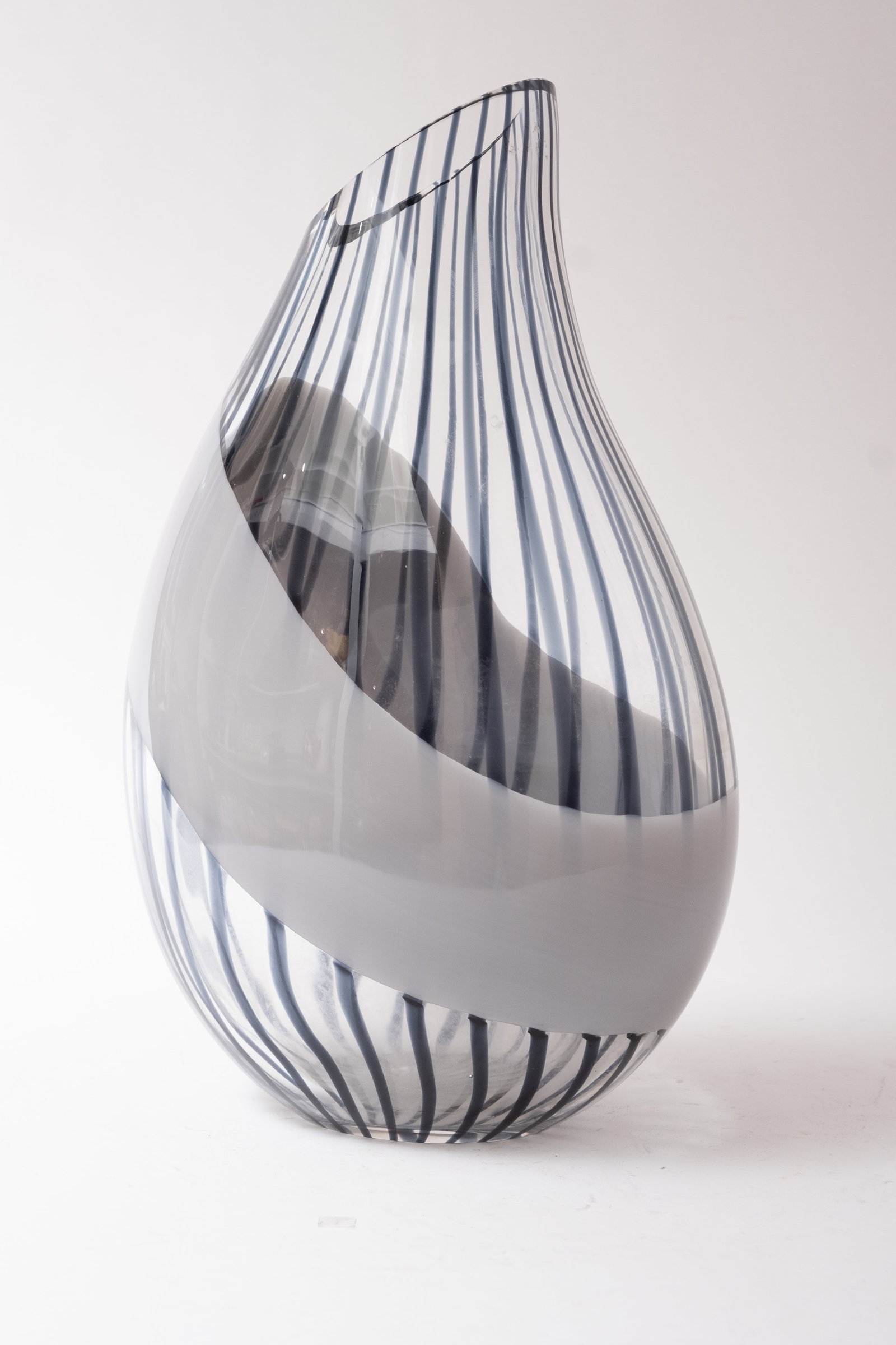 Livio Seguso Signed Murano Hand Blown Art Glass Vase (1 of 4)