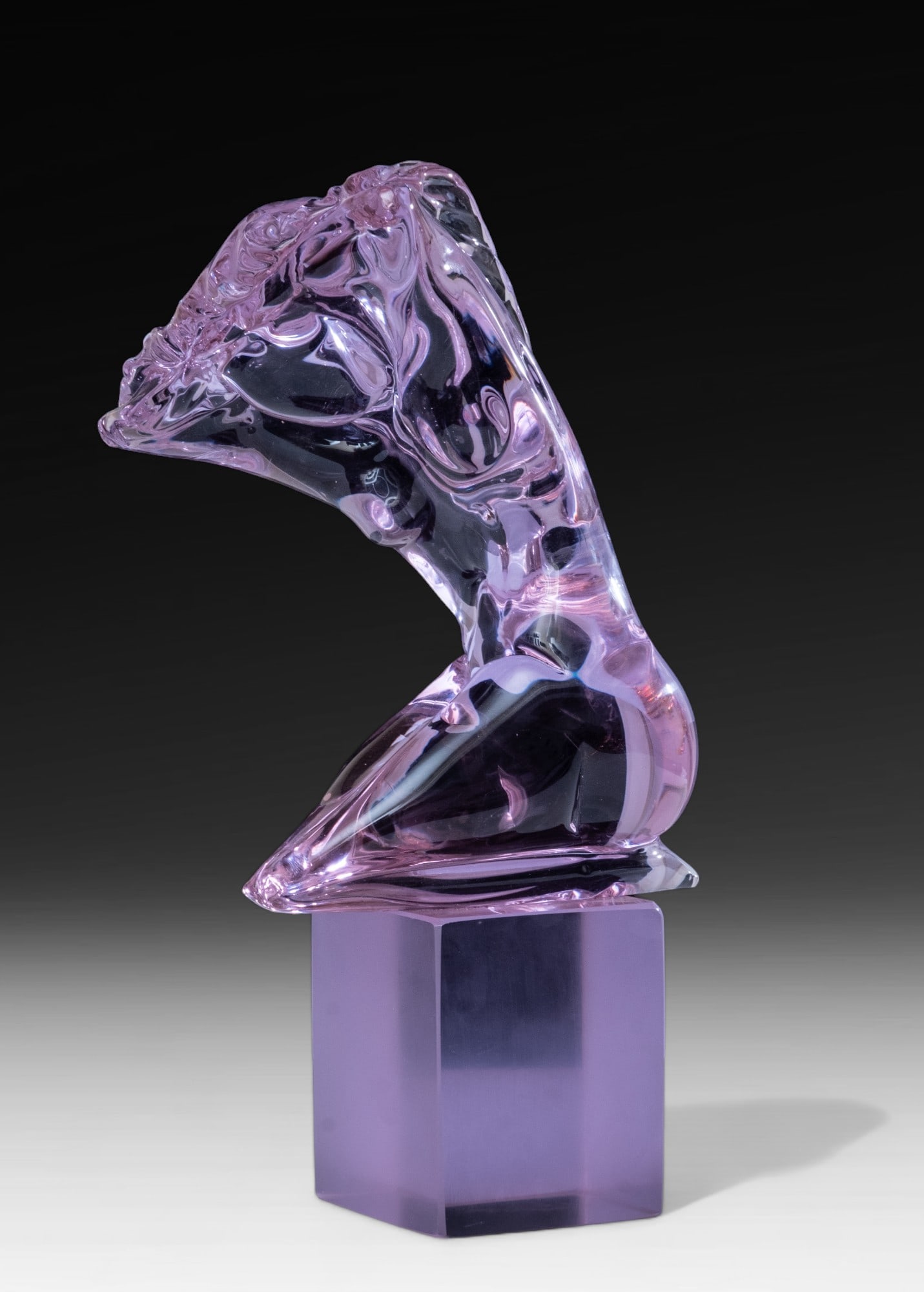 Signed Tagliapietra Murano Glass Sculpture, Female nude glass sculpture. Signed Bottom of Base.: Tagliapietra Nude Murano Sculpture Signed Murano Glass Sculpture Female nude glass sculpture. Signed Bottom of Base. Andrea Tagliapietra, a renowned Murano glass master, is celebrated for his exceptio