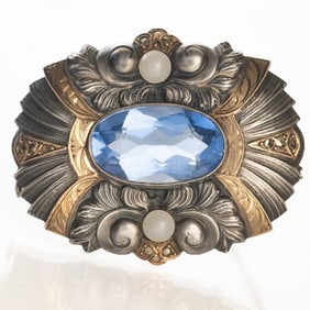Moonstones and Dimond Spanish Catalan Brooch, 14 Kt Gold and Silver, Mid 1930s