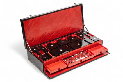 Travel Makeup Vanity and Grooming Kit