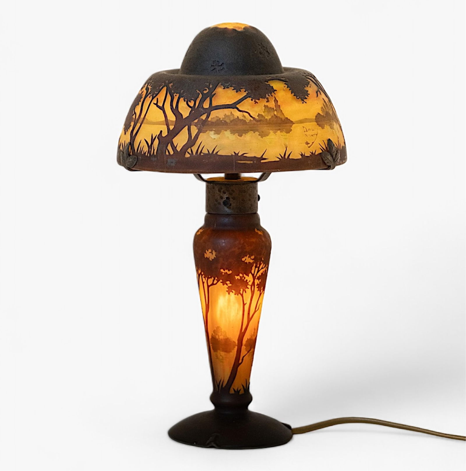 Daum Nancy Cameo Glass Mushroom Lamp (1 of 11)
