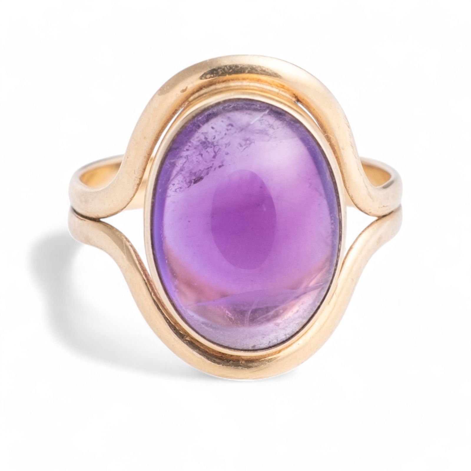 Vintage Estate 14K Gold and Amethyst Ring (1 of 7)