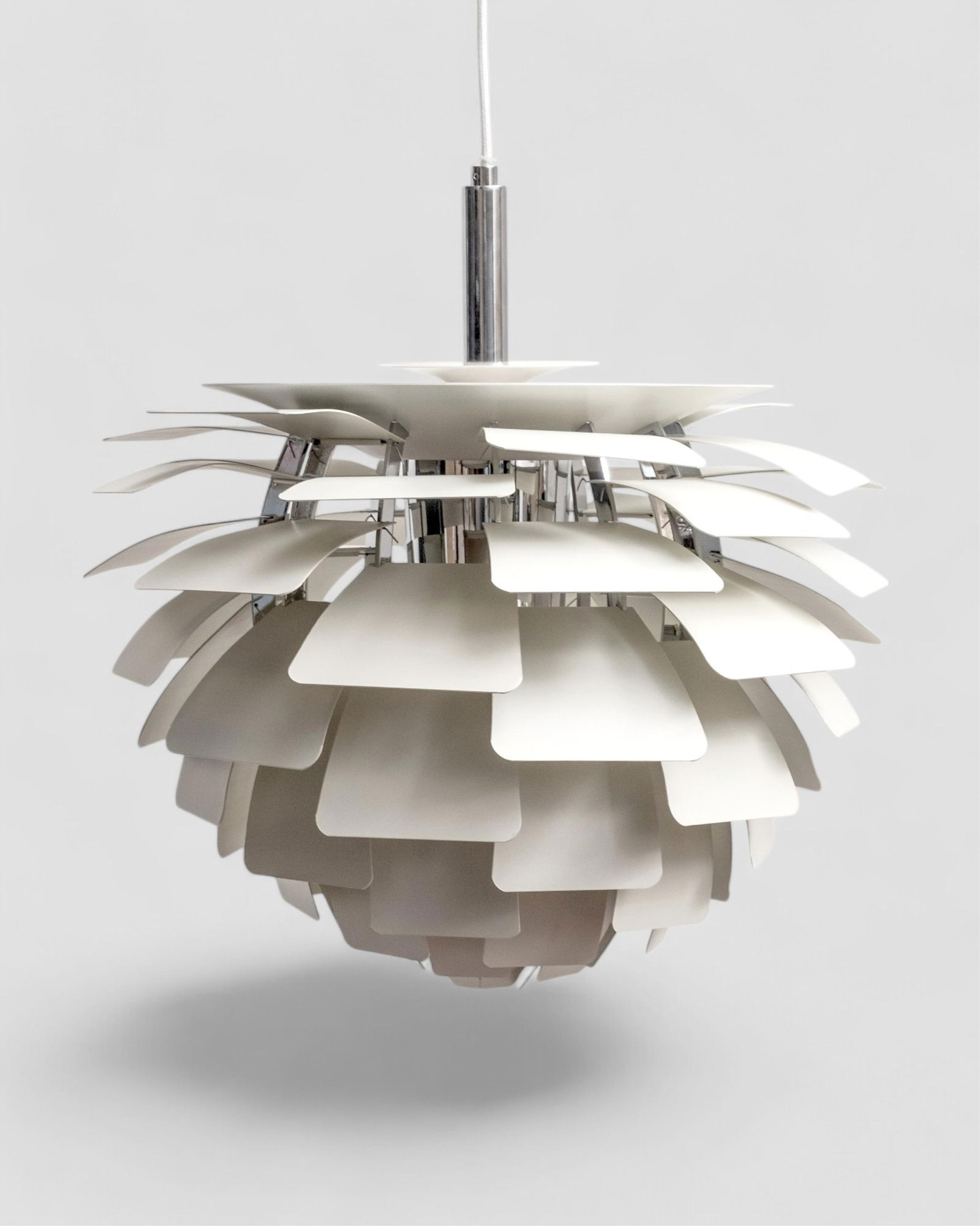 Artichoke Pendant after Poul Henningsen. (1 of 10)