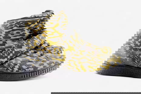 Givenchy Leopard Print Leather High-Top Sneakers: Keywords: Givenchy, designer sneakers, leopard print, streetwear, luxury fashion, men’s shoes, size 42, high-top, leather sneakers, fashion accessories, statement shoes, bold patternGivenchy yellow