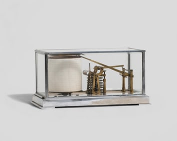 Seven-Capsule Gilt Brass Barograph, Holosteric Model with Chrome Case