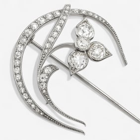 Belle Epoch Pin Platinum and 1.5 Tcw Diamonds Art Nouveau, Circa 1910