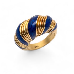 Cartier Elegant 18k Gold and Enamel Ring, Size 6.75, Signed